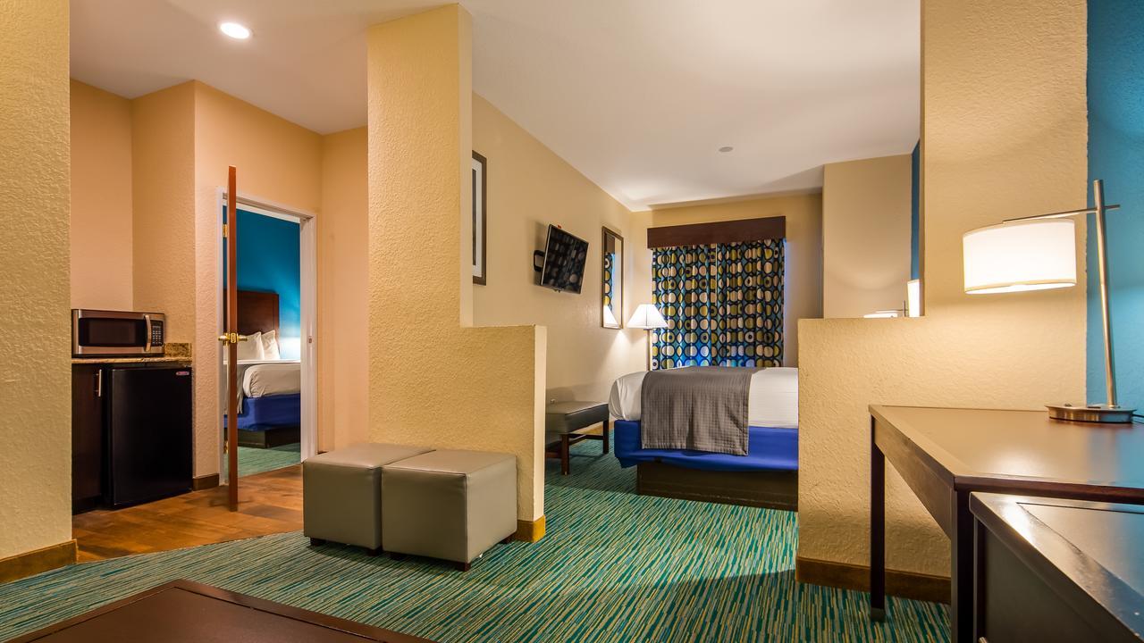Best Western Wesley Chapel Dış mekan fotoğraf
